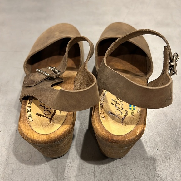 Lotta From Stockholm Highwood Taupe Clogs in Oiled Nubuck Leather - Picture 2 of 8